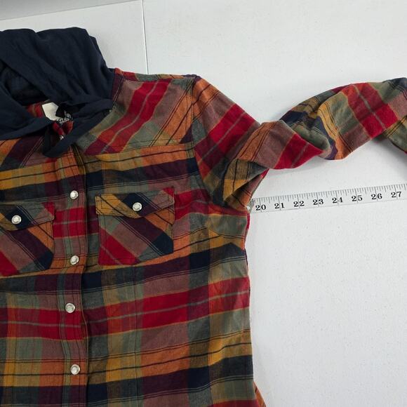 Legendary Whitetails Plaid Flannel Shirt w/ Hood – Size Small mens 6606 - Picture 4 of 9